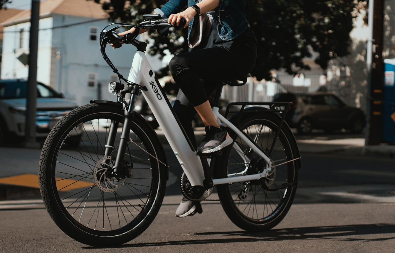 Le vélo de ville : votre allié quotidien pour des trajets pratiques et écolos